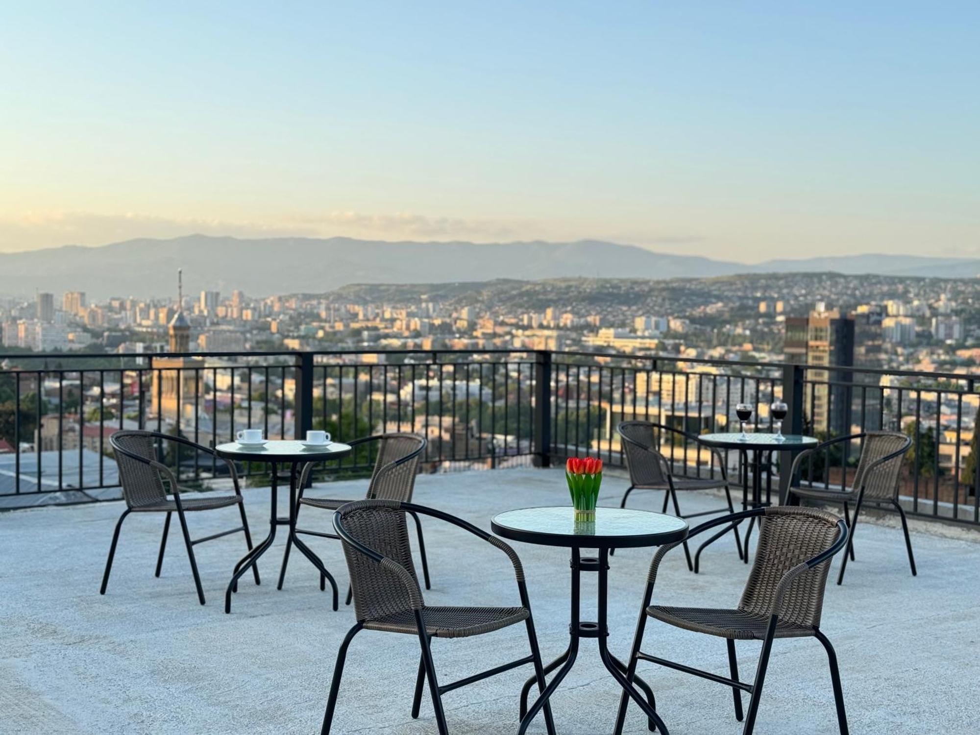 Brothers Apartments With Terrace In Old Tbilisi Exterior foto
